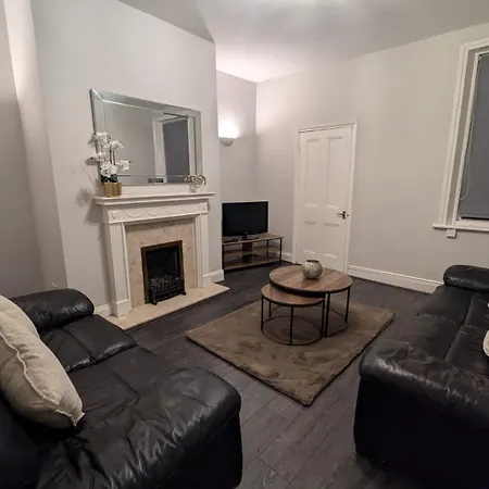 Xxy Three Bedroom Jesmond Apartment Gosforth  Buitenkant foto