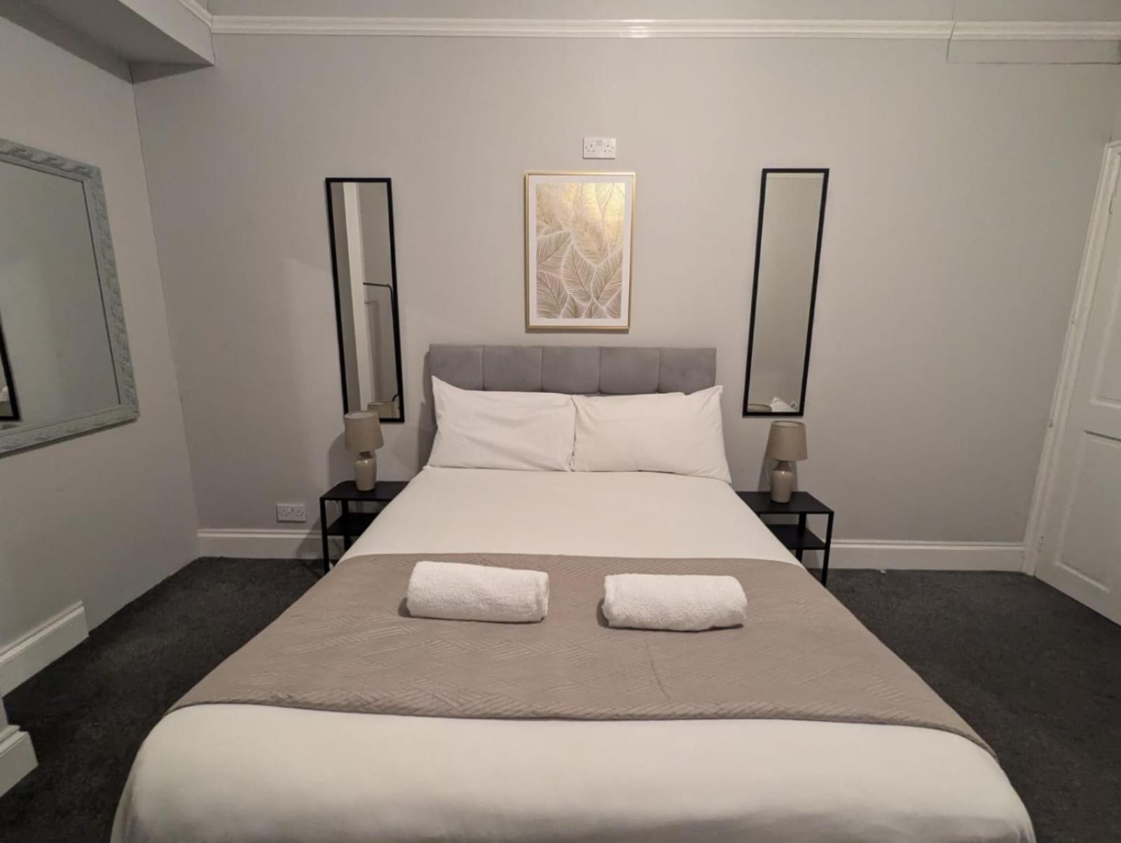 Xxy Three Bedroom Jesmond Gosforth (Tyne and Wear)