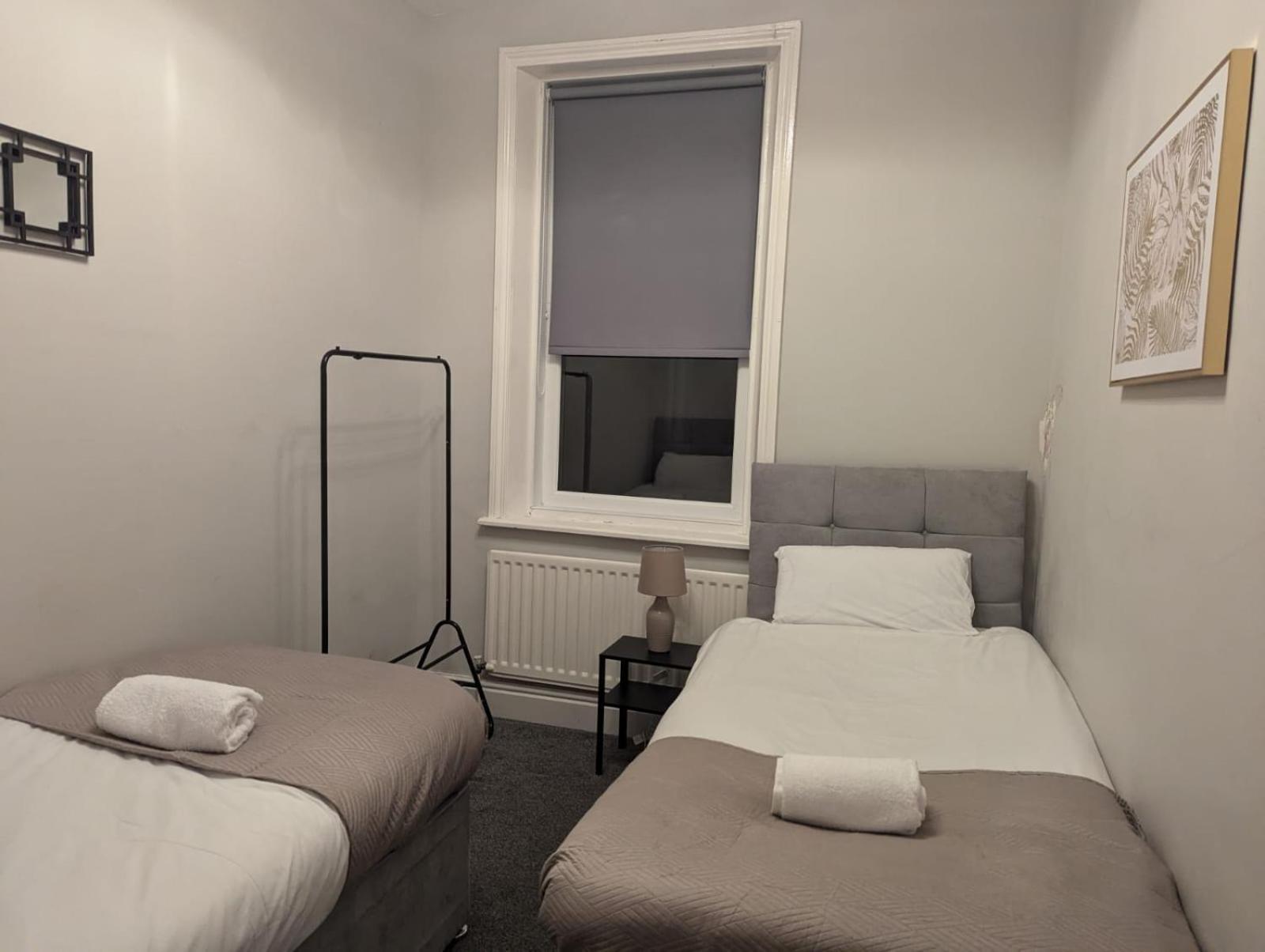 Xxy Three Bedroom Jesmond Apartment Gosforth (Tyne and Wear)